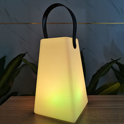 Oplaadbare draagbare LED-lamp Draadloze besturing Kleurrijk voor kamperen