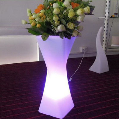 Oplaadbare enkel LED-verlichting Verwrongen bloempot Op maat gemaakte kleur