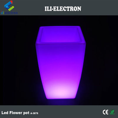 China Leverancier Outdoor LED verlicht verlicht vierkant Plant Pot 80000h Batterijduur