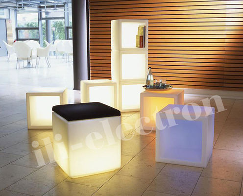 Vierkante PE Plastic verlichte LED ijs emmer / LED bloempot / bloemplant