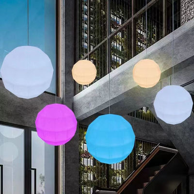 Buiten PE Plastic Glow Ball Light Oplaadbaar Polyhedron Lichtbolvorm