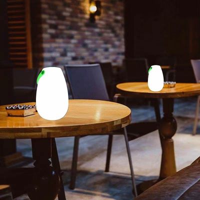 2700K CCT Plastic LED Draagbare Lamp Oplaadbaar Voor Restaurant