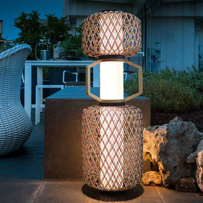 Decoratieve Rattan Staande Lamp 3500K CCT Voor Hotel Residential