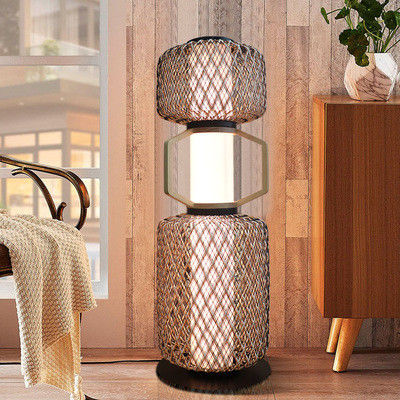 Decoratieve Rattan Staande Lamp 3500K CCT Voor Hotel Residential