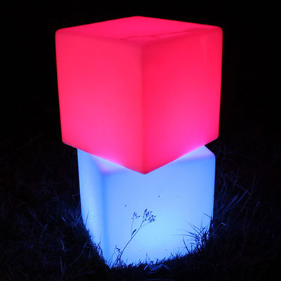 IP65 Waterdicht Buiten LED Kubuslicht 16 Kleuren Veranderlijk Voor Tuinstoelen