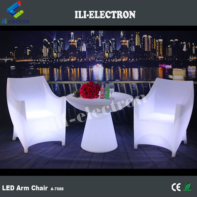 PE Plastic LED Verlicht Meubelstoel RGB Met Oplaadbare Lithiumbatterie
