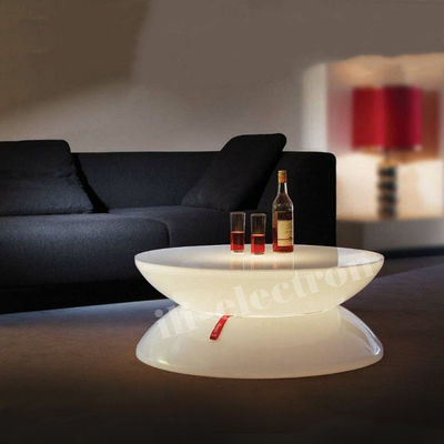 Ronde tafel met LED-lampen