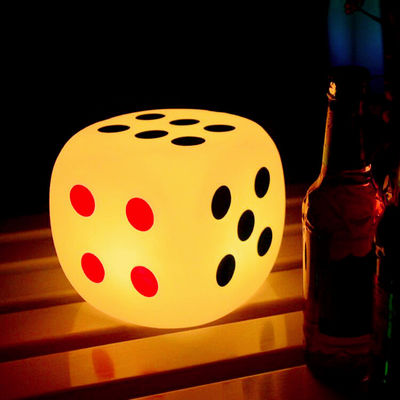 Verlicht buiten LED Cube Light Dice Style 15cm 20cm 30cm IP65 waterdicht Voor buiten evenementen