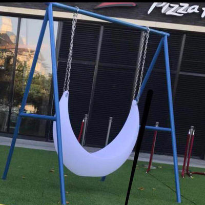 Evenement decor gloeiend plastic led maan swing