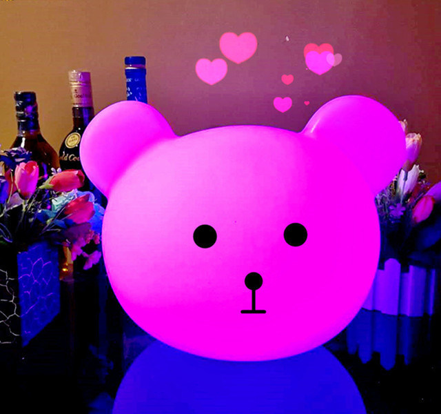 Mini schattig beer kindje baby indoor decoratieve draagbare LED nachtlamp