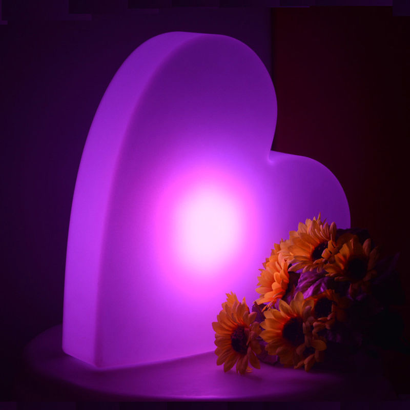 Plastic zwembad gloeilampen, LED hart lampen kleurrijke wisselende oplaadbare