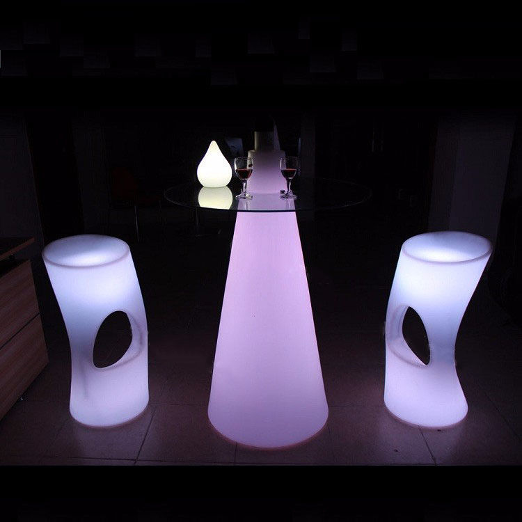 Kleurrijke LED-verlichting Cocktail tafels oplaadbaar voor feest