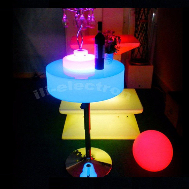 Plastic LED Light Cocktail Table, Light Up Bar Table 16 kleuren veranderen OEM